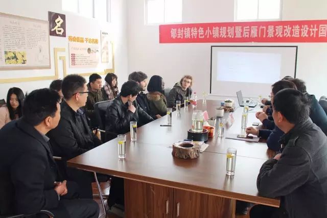 一批批參觀團為何頻頻到云臺冰菊基地參觀？